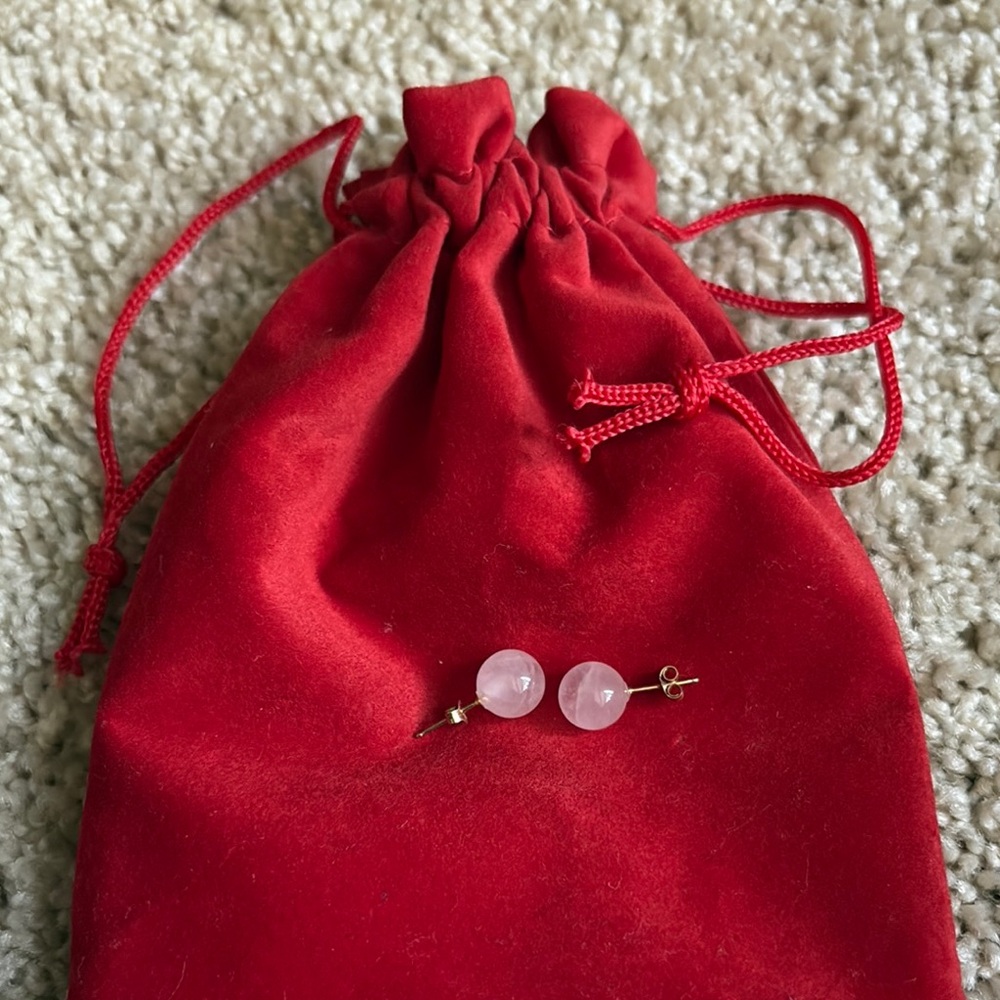 Elegant rose quartz Bead Earrings